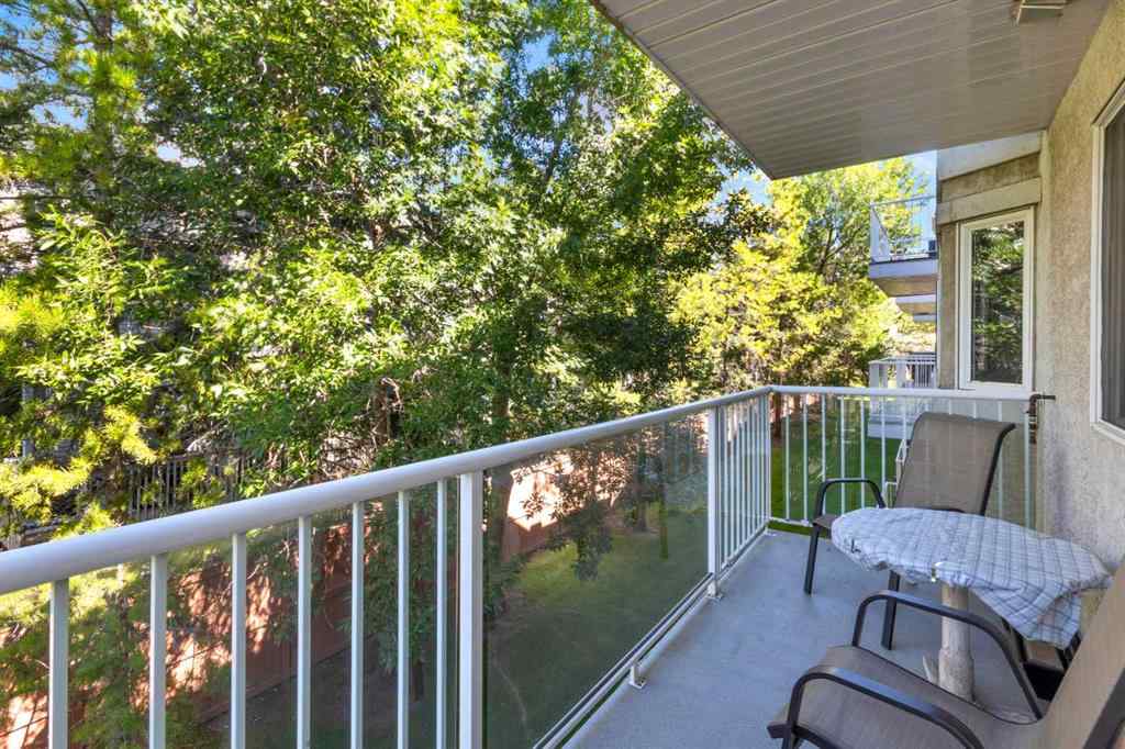 MLS® A2251623 - Unit #203 2850 51 Street SW in Glenbrook Calgary, Residential