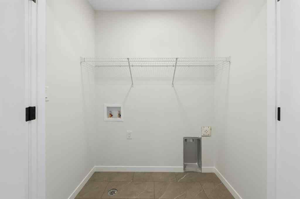 MLS® A2251634 - 580 Rowmont Boulevard NW in Haskayne Calgary, Residential