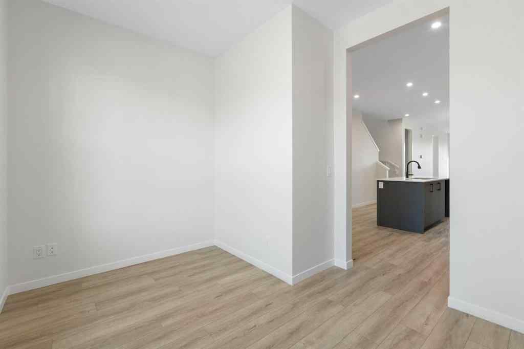 MLS® A2251634 - 580 Rowmont Boulevard NW in Haskayne Calgary, Residential