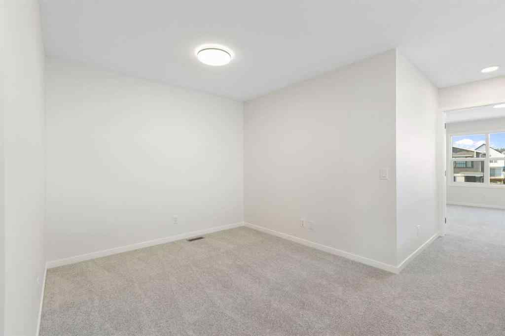 MLS® A2251634 - 580 Rowmont Boulevard NW in Haskayne Calgary, Residential