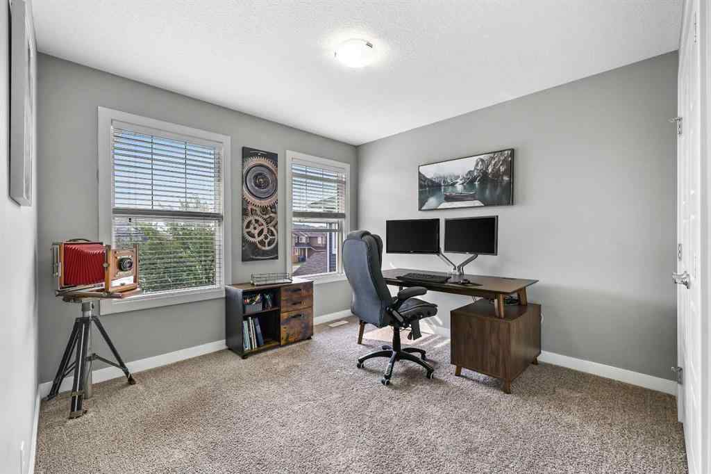 MLS® A2251641 - 49 Evansglen Mews NW in Evanston Calgary, Residential