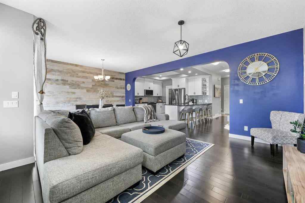 MLS® A2251641 - 49 Evansglen Mews NW in Evanston Calgary, Residential