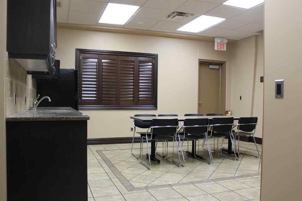 MLS® A2251644 - Unit #104 and 105 2201 Box Springs Boulevard NW in Northwest Crescent Heights Medicine Hat, Commercial