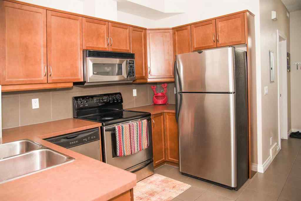 MLS® A2251646 - Unit #14 153 Rockyledge View NW in Rocky Ridge Calgary, Rental
