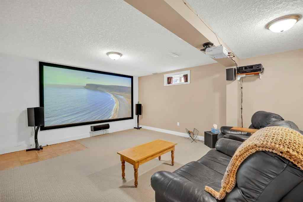MLS® A2251647 - 5712 Dalcastle Crescent NW in Dalhousie Calgary, Residential