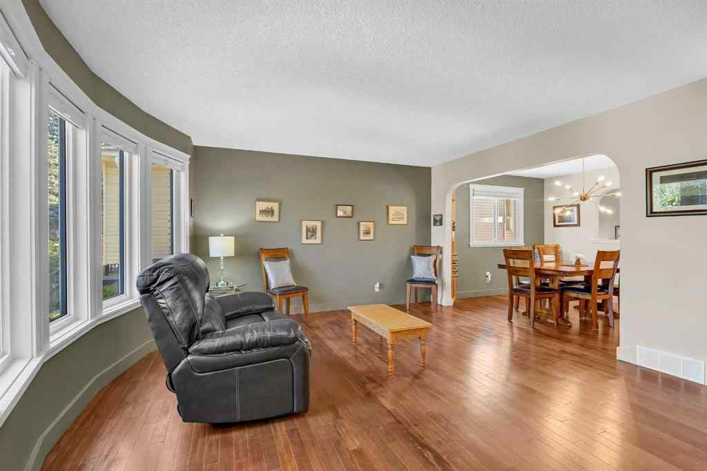 MLS® A2251647 - 5712 Dalcastle Crescent NW in Dalhousie Calgary, Residential