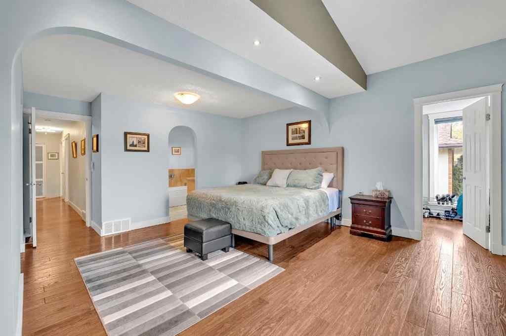 MLS® A2251647 - 5712 Dalcastle Crescent NW in Dalhousie Calgary, Residential