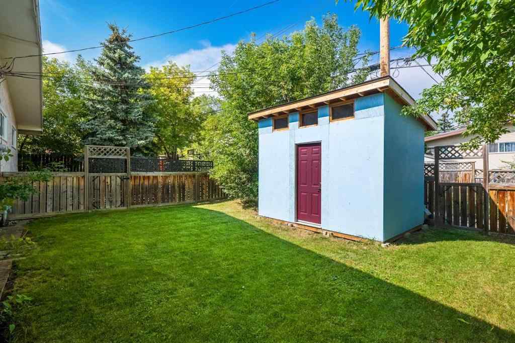 MLS® A2251649 - 926 31 Avenue NW in Cambrian Heights Calgary, Residential
