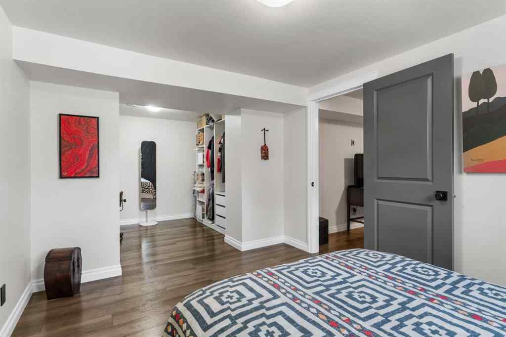 MLS® A2251650 - 52 Glenview Drive SW in Glendale Calgary, Residential