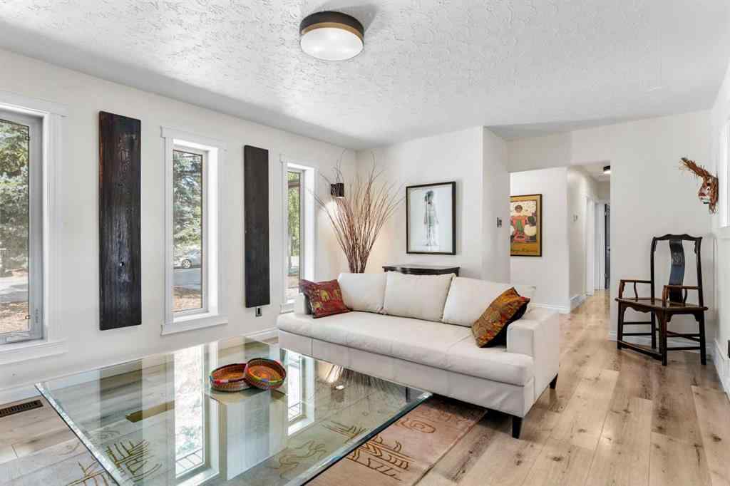 MLS® A2251650 - 52 Glenview Drive SW in Glendale Calgary, Residential