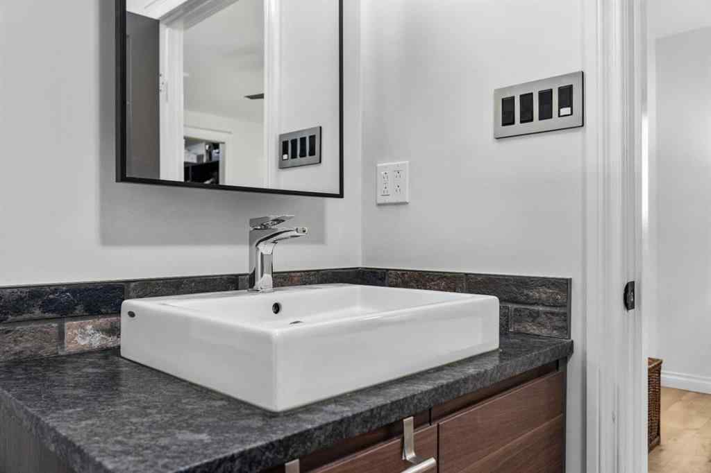 MLS® A2251650 - 52 Glenview Drive SW in Glendale Calgary, Residential