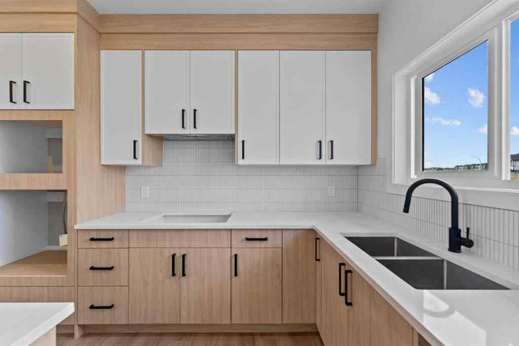 MLS® A2251656 - 129 Heritage Boulevard  in Heritage Hills Cochrane, Residential