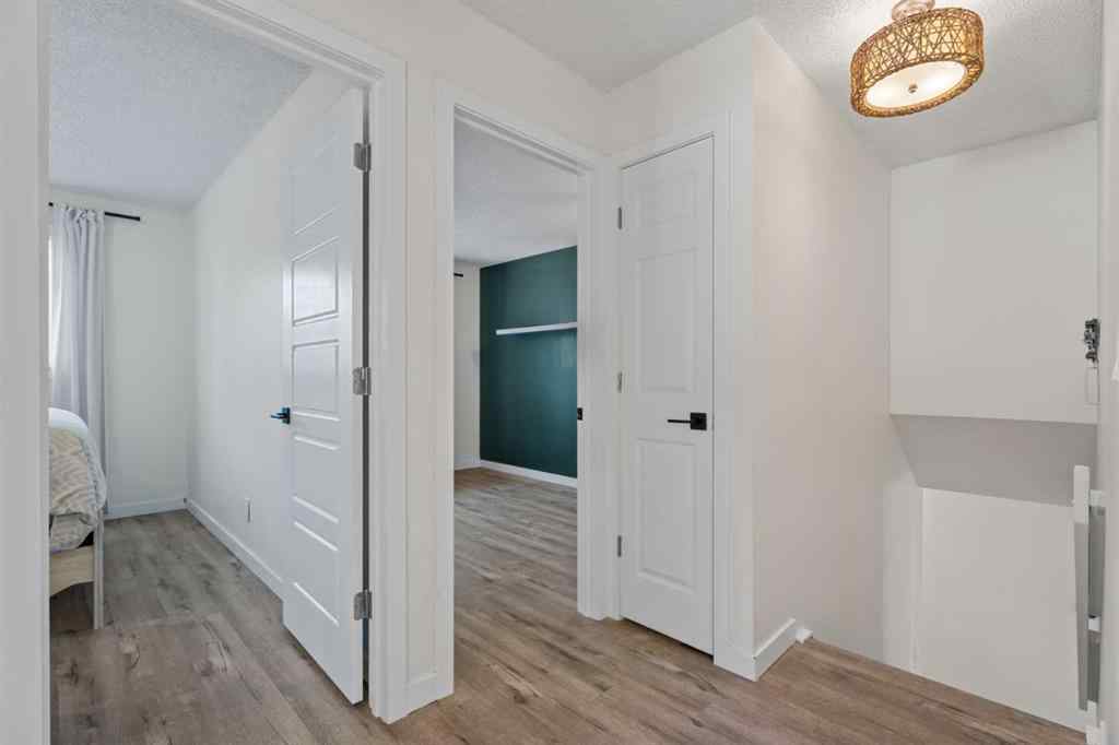 MLS® A2251661 - 318 Shawnessy Drive SW in Shawnessy Calgary, Residential