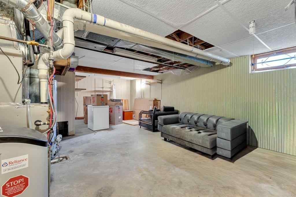 MLS® A2251661 - 318 Shawnessy Drive SW in Shawnessy Calgary, Residential