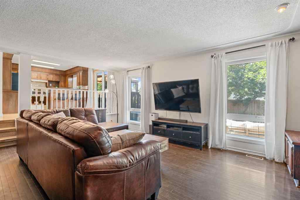 MLS® A2251661 - 318 Shawnessy Drive SW in Shawnessy Calgary, Residential