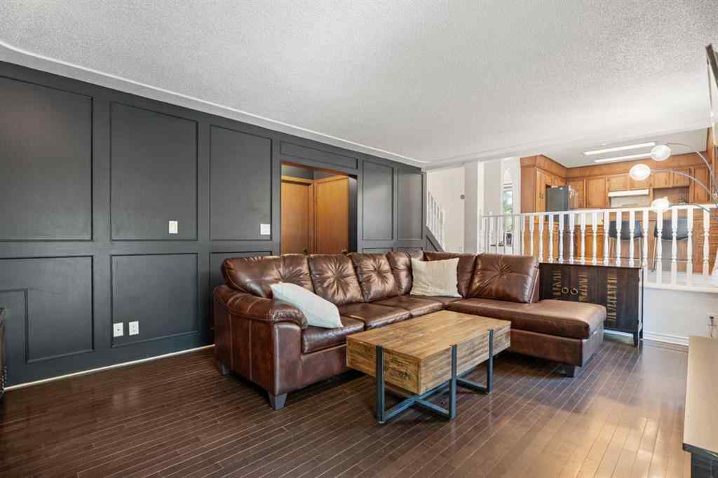 MLS® A2251661 - 318 Shawnessy Drive SW in Shawnessy Calgary, Residential
