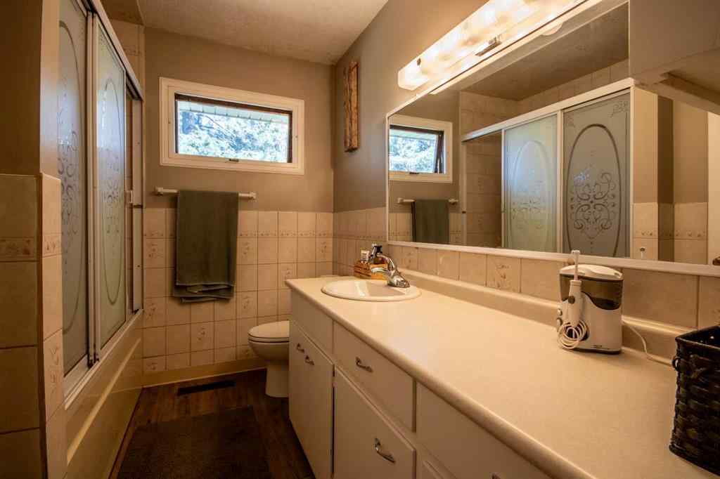 MLS® A2251664 - 262022 HWY 27   in NONE Rural Kneehill County, Residential