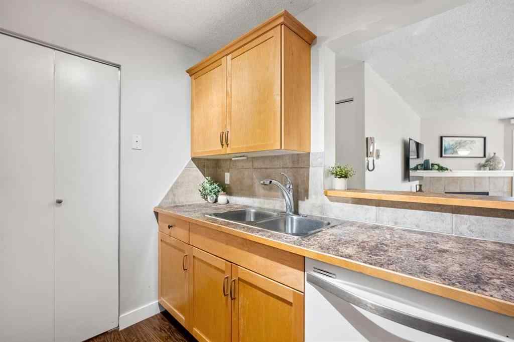 MLS® A2251667 - Unit #4302 13045 6 Street SW in Canyon Meadows Calgary, Residential