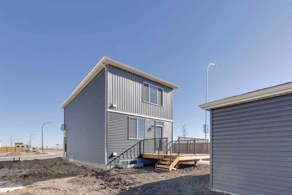 MLS® A2251683 - 404 Lewiston Landing NE in Lewisburg Calgary, Residential