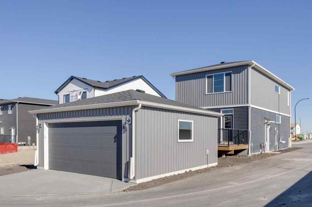 MLS® A2251683 - 404 Lewiston Landing NE in Lewisburg Calgary, Residential