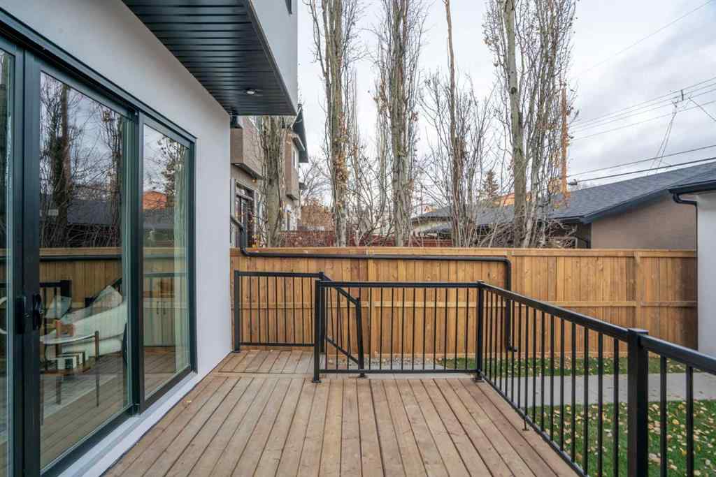MLS® A2251689 - 2414 35 Street SW in Killarney/Glengarry Calgary, Residential