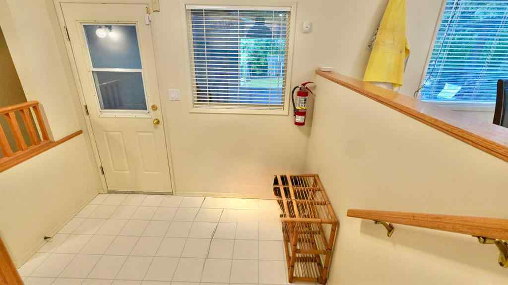 MLS® A2251690 - 11113 103 Street  in South End Peace River, Residential