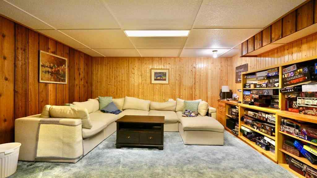 MLS® A2251690 - 11113 103 Street  in South End Peace River, Residential