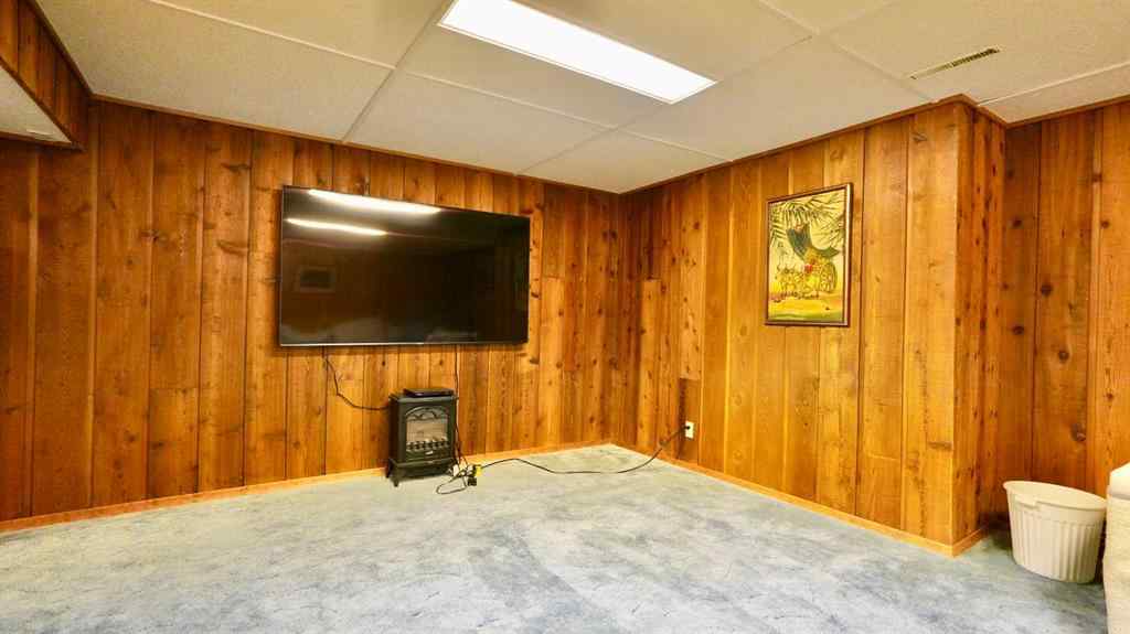 MLS® A2251690 - 11113 103 Street  in South End Peace River, Residential