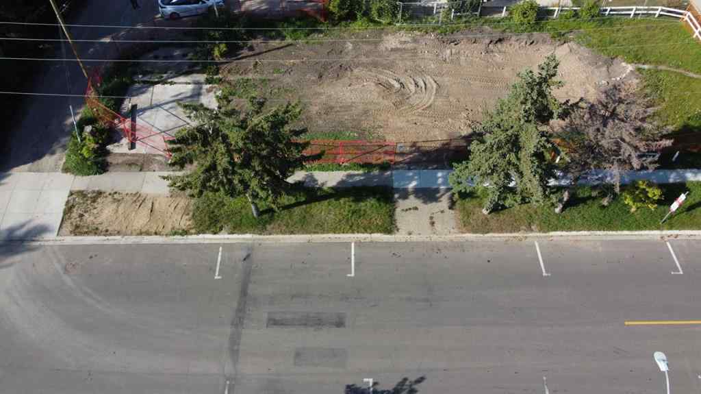 MLS® A2251692 - 4602 48 Avenue  in Downtown Red Deer Red Deer, Commercial