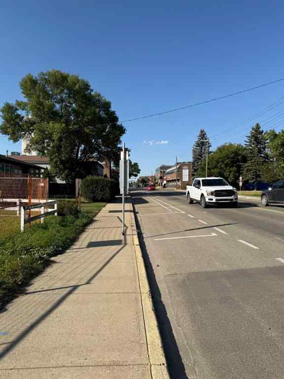 MLS® A2251692 - 4602 48 Avenue  in Downtown Red Deer Red Deer, Commercial
