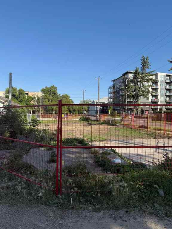 MLS® A2251692 - 4602 48 Avenue  in Downtown Red Deer Red Deer, Commercial