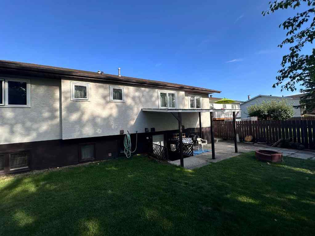 MLS® A2251693 - 9408 93   in Lac La Biche Lac La Biche, Residential