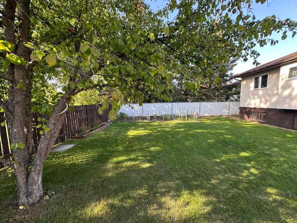 MLS® A2251693 - 9408 93   in Lac La Biche Lac La Biche, Residential