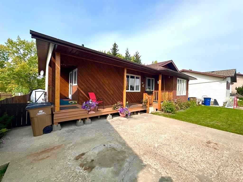MLS® A2251693 - 9408 93   in Lac La Biche Lac La Biche, Residential