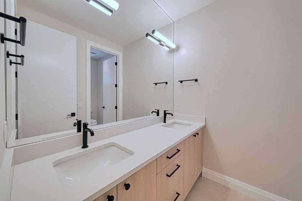 MLS® A2251697 - 5944 Bow Crescent NW in Bowness Calgary, Residential