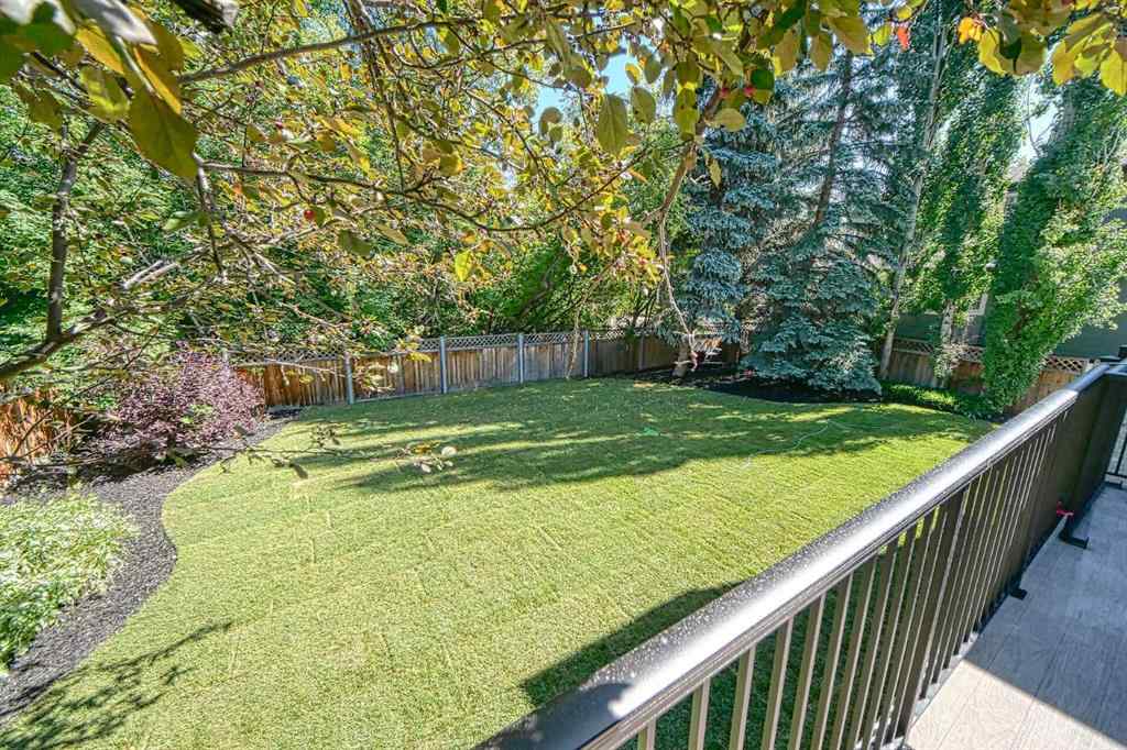 MLS® A2251697 - 5944 Bow Crescent NW in Bowness Calgary, Residential
