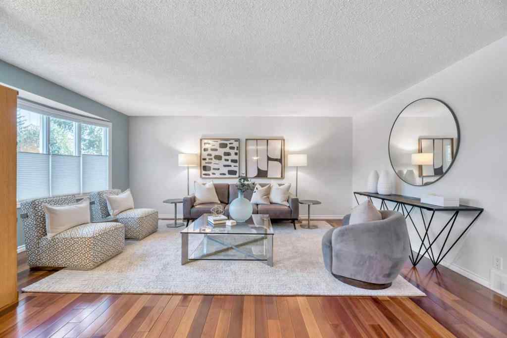 MLS® A2251701 - 17 Windermere Road SW in Wildwood Calgary, Residential