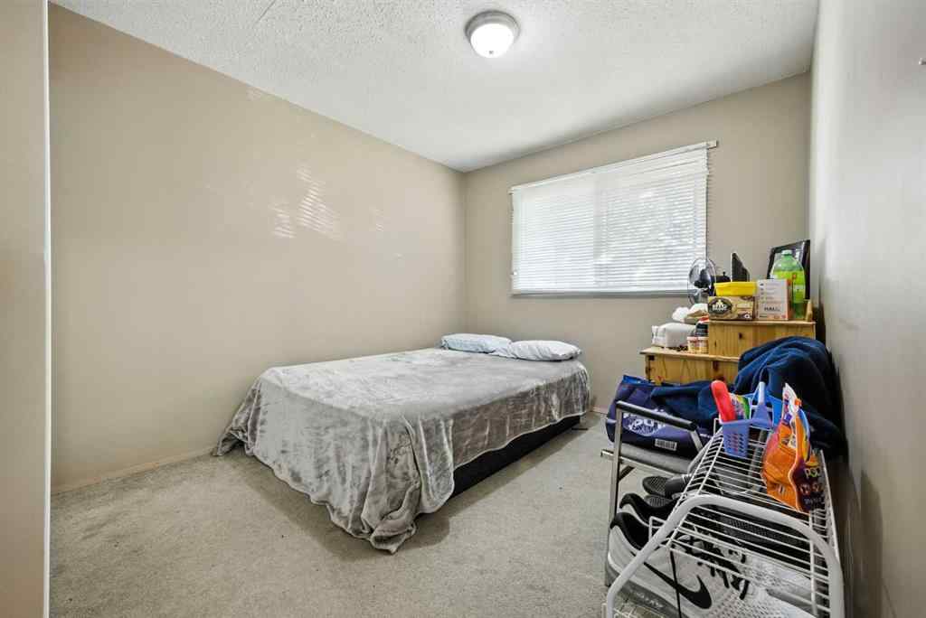 MLS® A2251702 - 4809 52 Street  in NONE Olds, Multi-Family