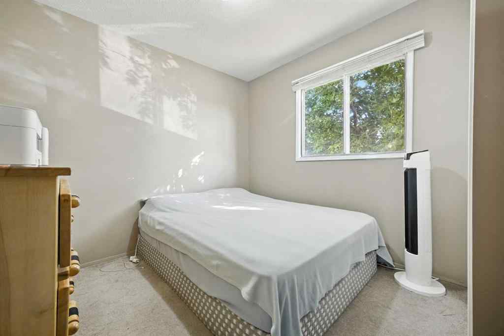 MLS® A2251702 - 4809 52 Street  in NONE Olds, Multi-Family