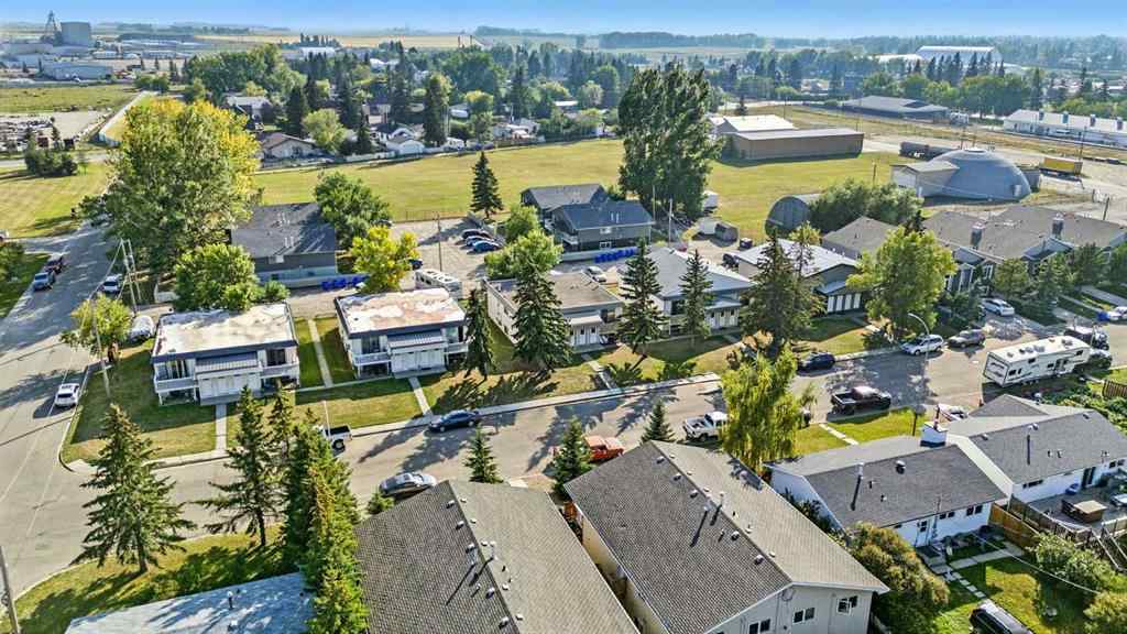 MLS® A2251702 - 4809 52 Street  in NONE Olds, Multi-Family