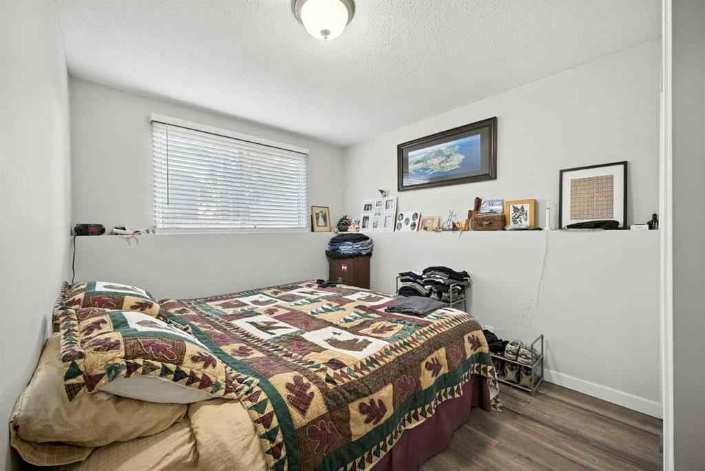 MLS® A2251704 - 4817 52 Street  in NONE Olds, Multi-Family