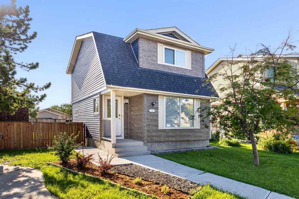 MLS® A2251705 - 32 Erin Mount Crescent SE in Erin Woods Calgary, Residential