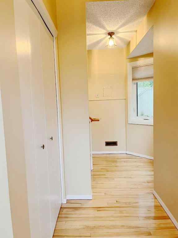 MLS® A2251709 - 33 Millrise Lane SW in Millrise Calgary, Residential