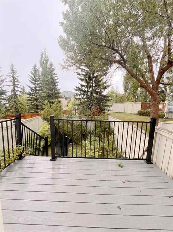 MLS® A2251709 - 33 Millrise Lane SW in Millrise Calgary, Residential