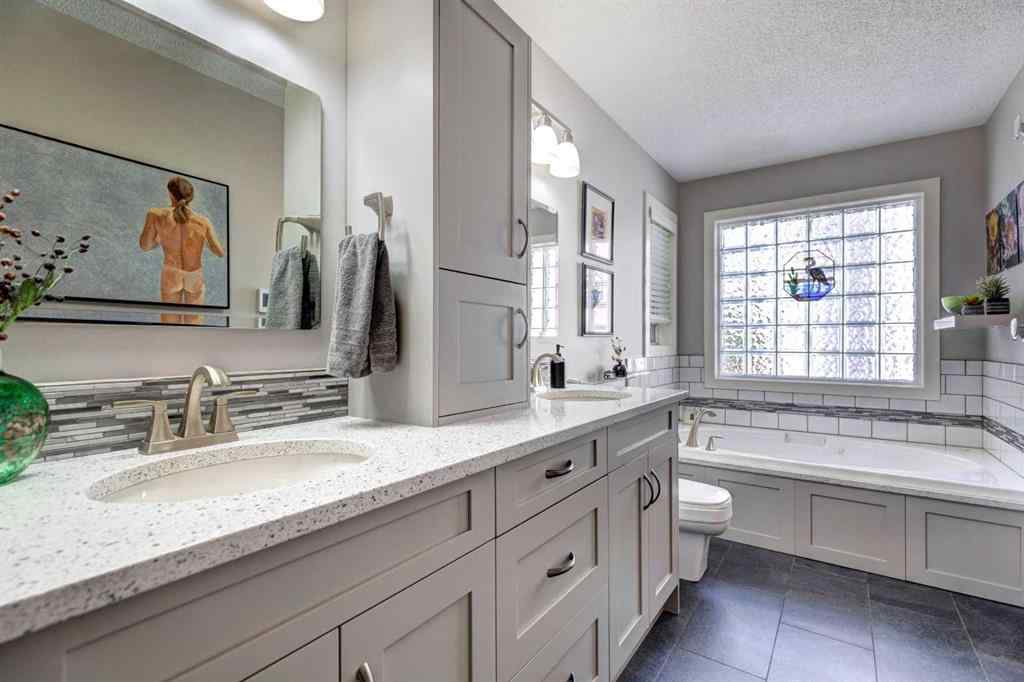 MLS® A2251723 - 23 Sierra Nevada Way SW in Signal Hill Calgary, Residential