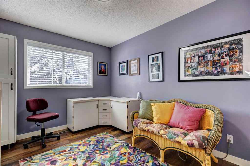 MLS® A2251723 - 23 Sierra Nevada Way SW in Signal Hill Calgary, Residential