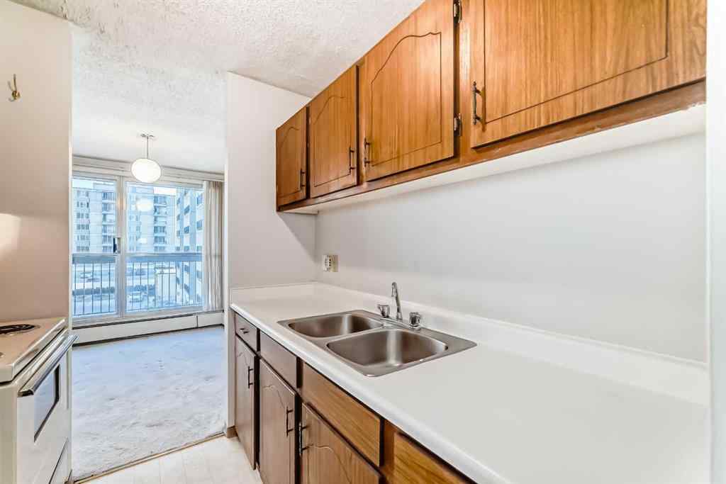 MLS® A2251729 - Unit #401 340 14 Avenue SW in Beltline Calgary, Residential