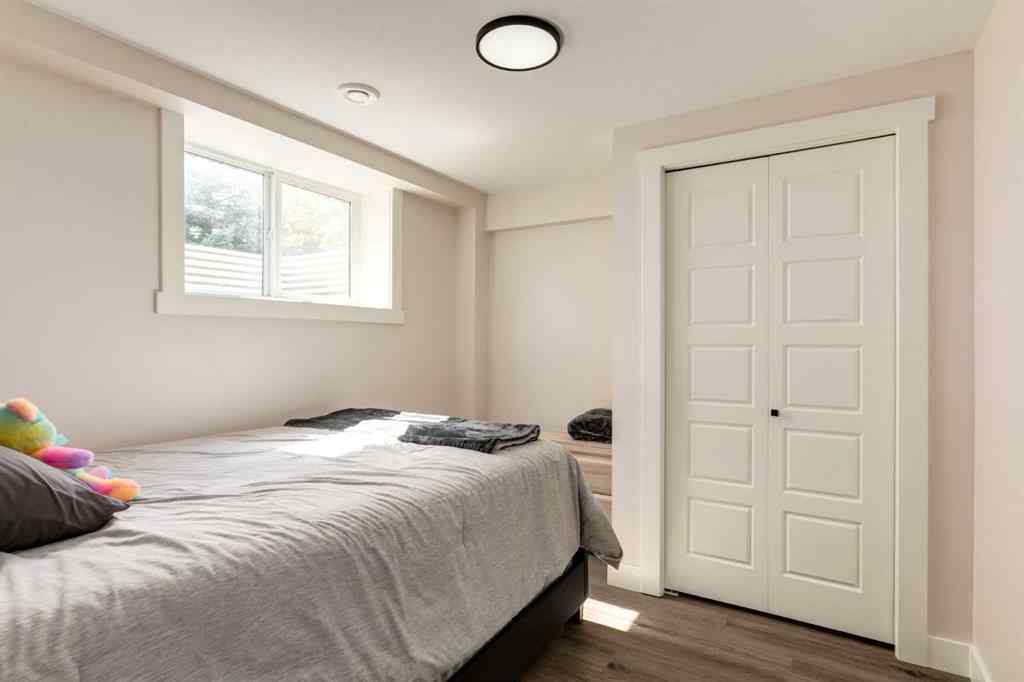 MLS® A2251732 - 392 Cantrell Drive SW in Canyon Meadows Calgary, Residential