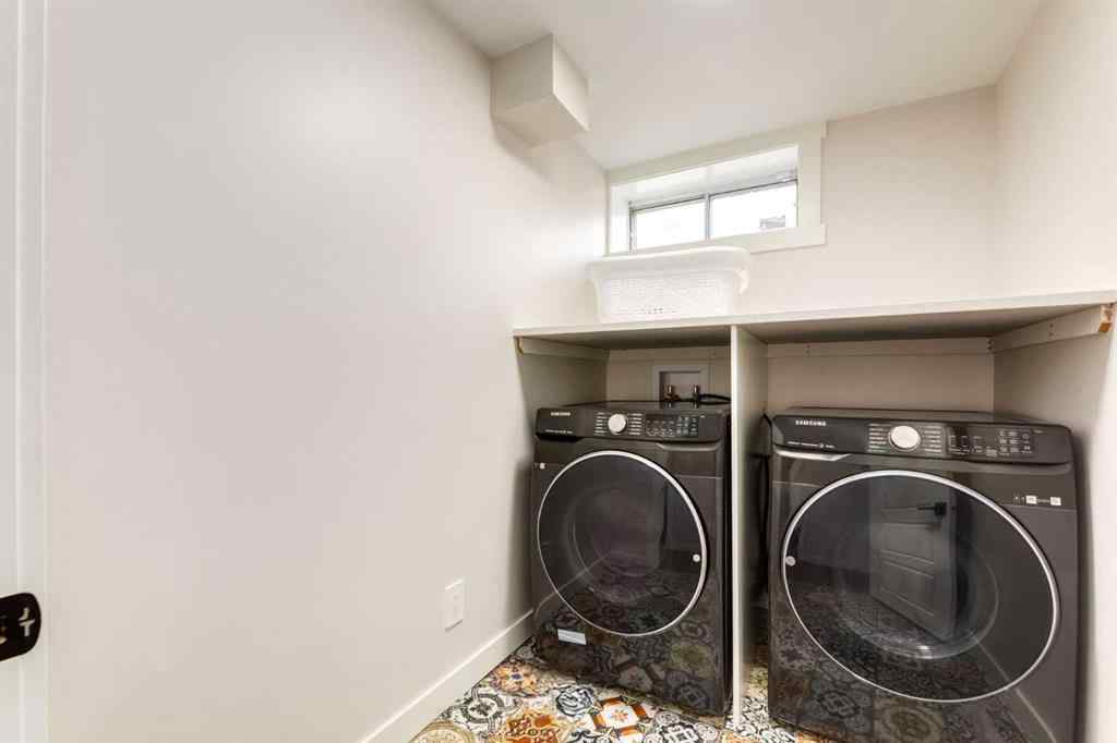 MLS® A2251732 - 392 Cantrell Drive SW in Canyon Meadows Calgary, Residential