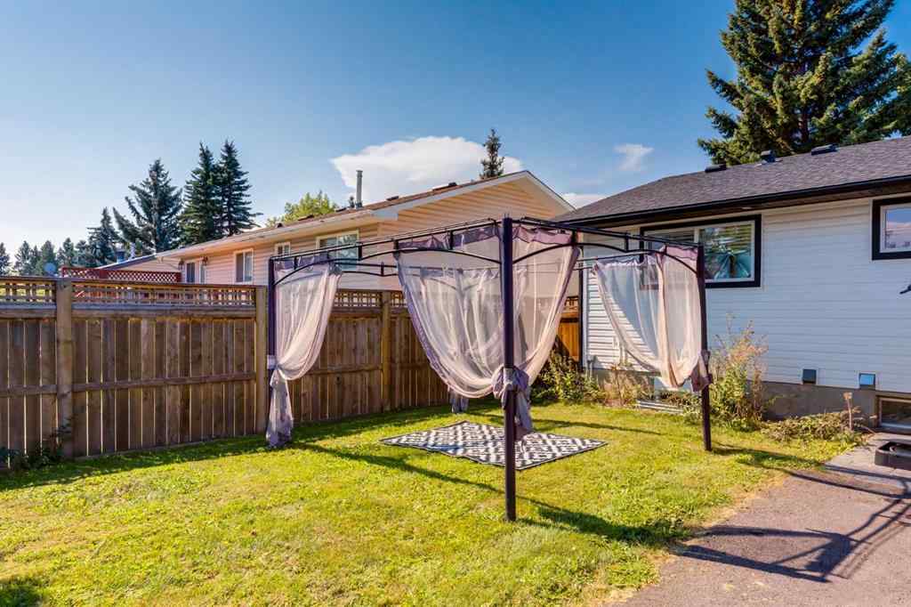 MLS® A2251732 - 392 Cantrell Drive SW in Canyon Meadows Calgary, Residential
